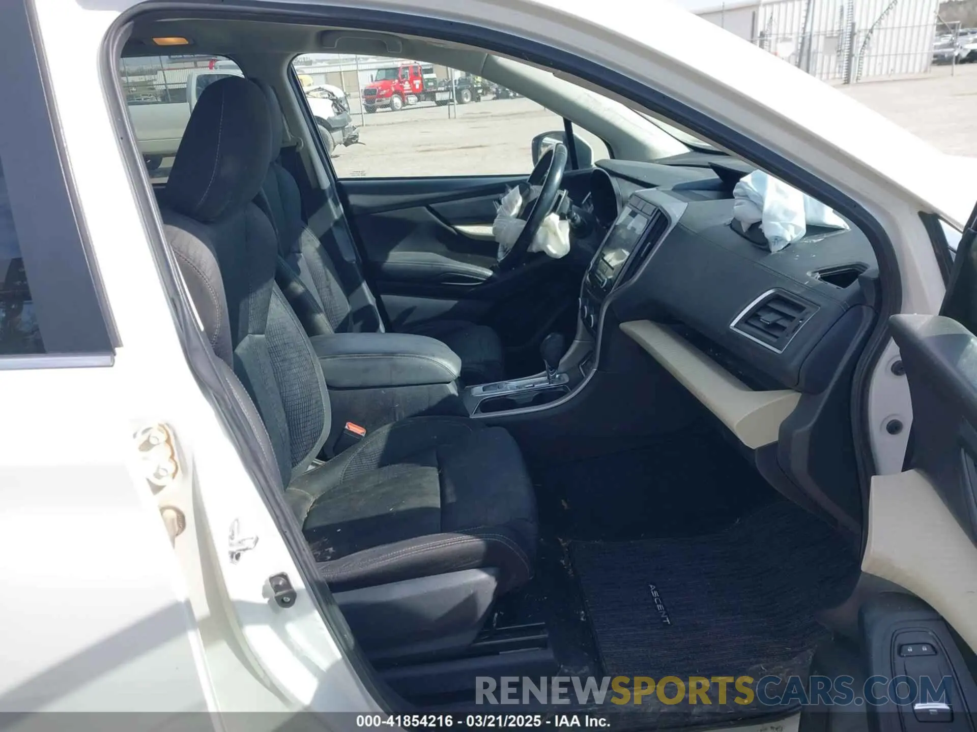5 Photograph of a damaged car 4S4WMAHD1M3454267 SUBARU ASCENT 2021