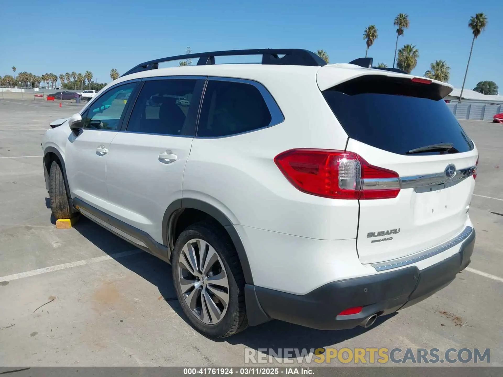 3 Photograph of a damaged car 4S4WMAJD7M3406718 SUBARU ASCENT 2021