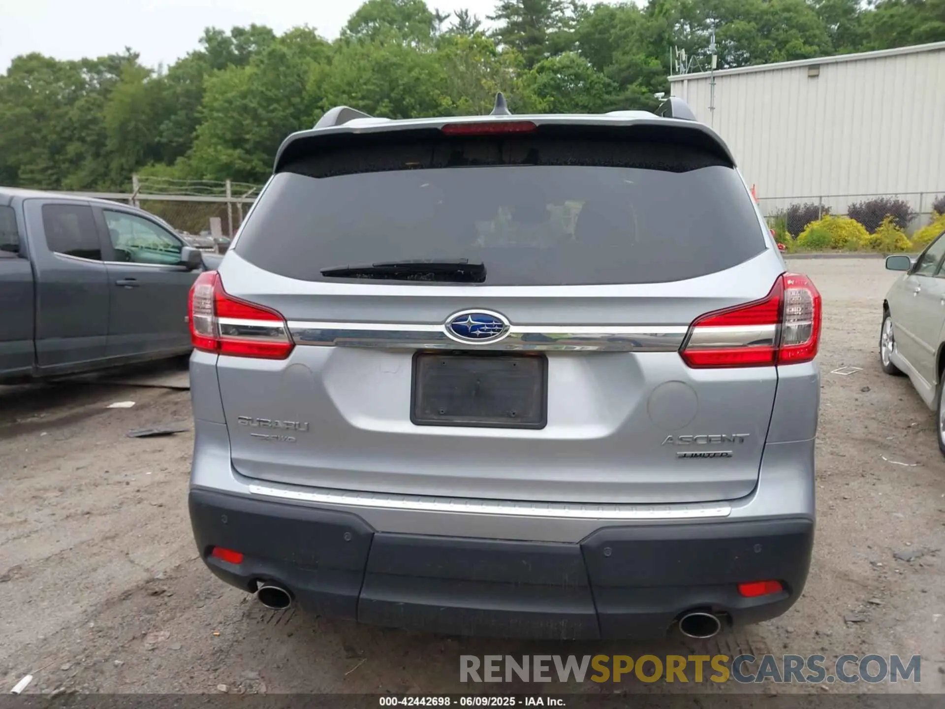 16 Photograph of a damaged car 4S4WMAPD5M3465998 SUBARU ASCENT 2021
