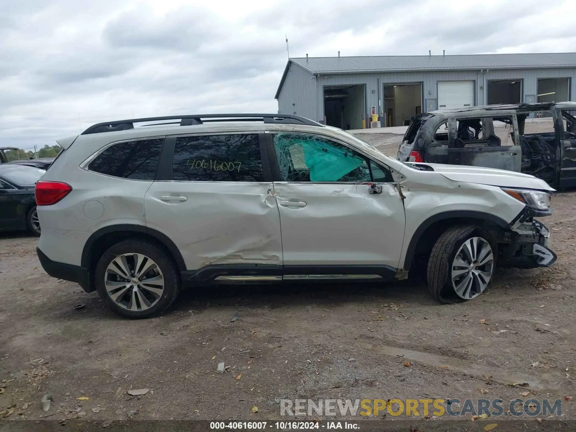 14 Photograph of a damaged car 4S4WMAPD8M3438861 SUBARU ASCENT 2021