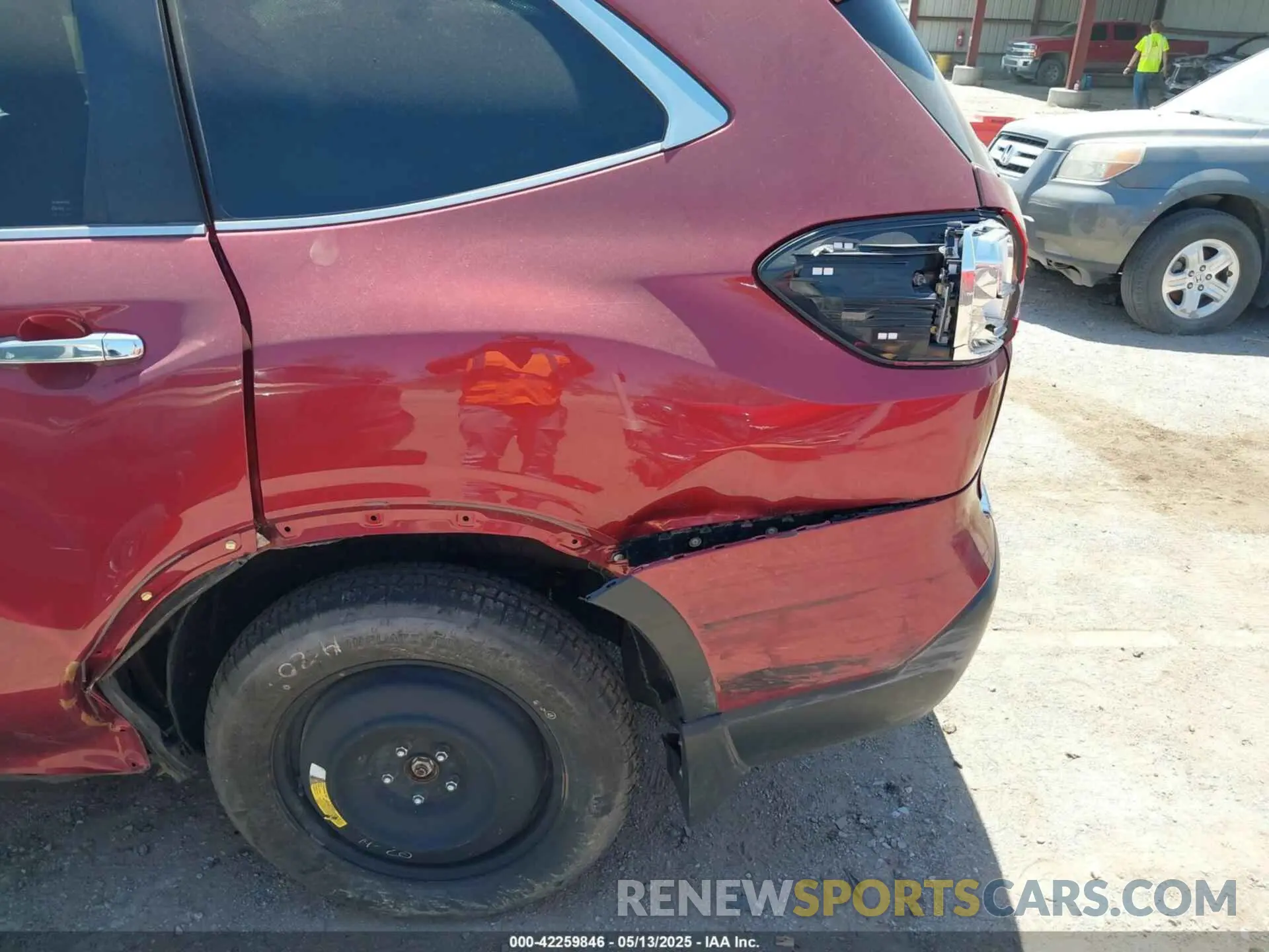 6 Photograph of a damaged car 4S4WMARD3M3464619 SUBARU ASCENT 2021
