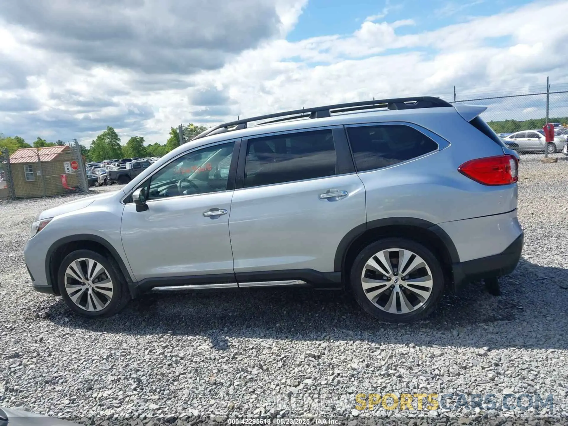 15 Photograph of a damaged car 4S4WMARDXM3430371 SUBARU ASCENT 2021