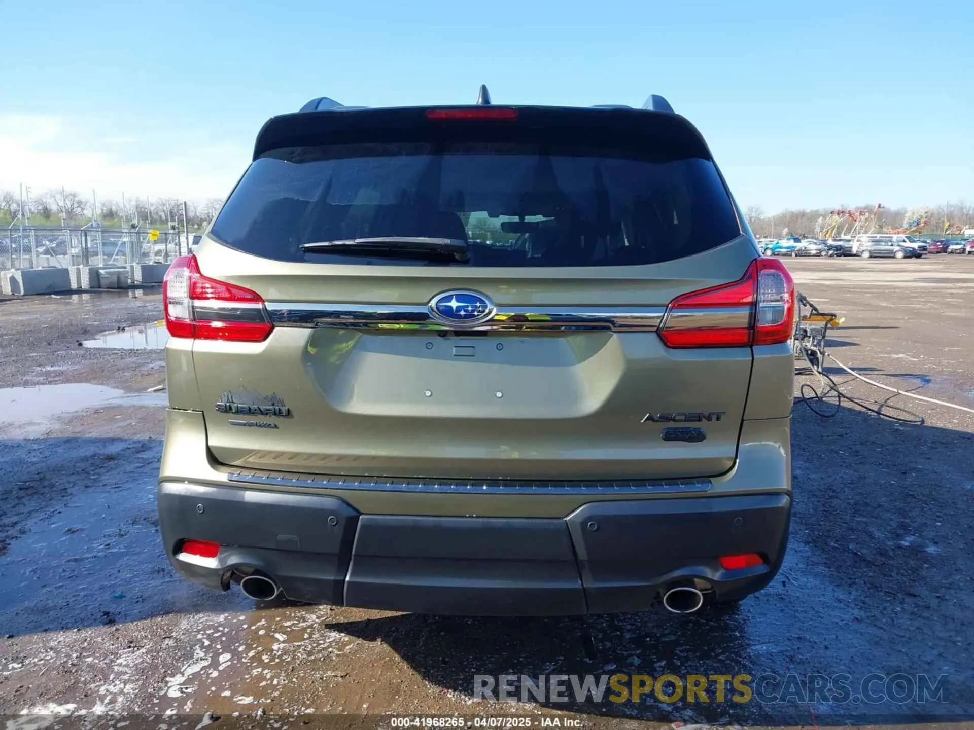 16 Photograph of a damaged car 4S4WMAJD9N3418581 SUBARU ASCENT 2022