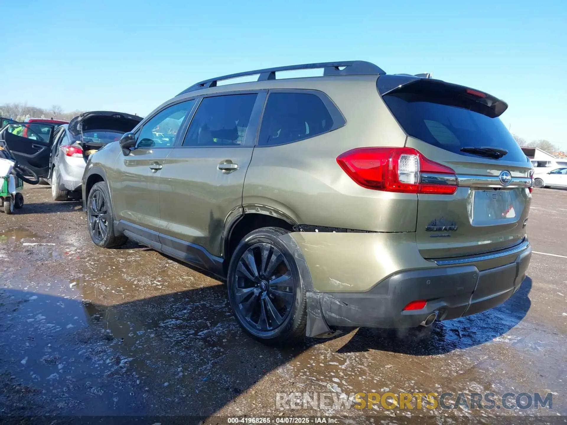 3 Photograph of a damaged car 4S4WMAJD9N3418581 SUBARU ASCENT 2022