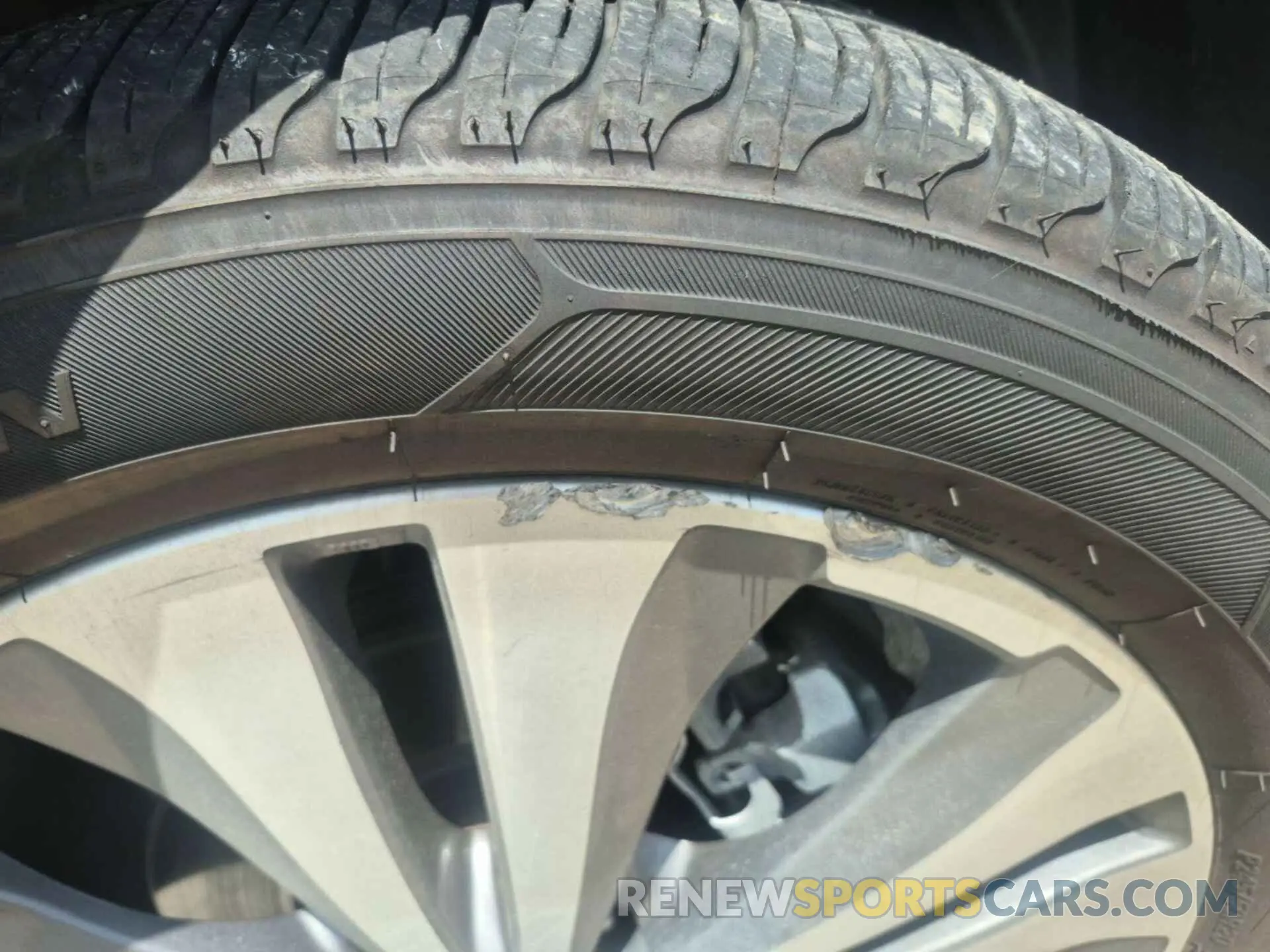 15 Photograph of a damaged car 4S4WMAKD1N3464498 SUBARU ASCENT 2022