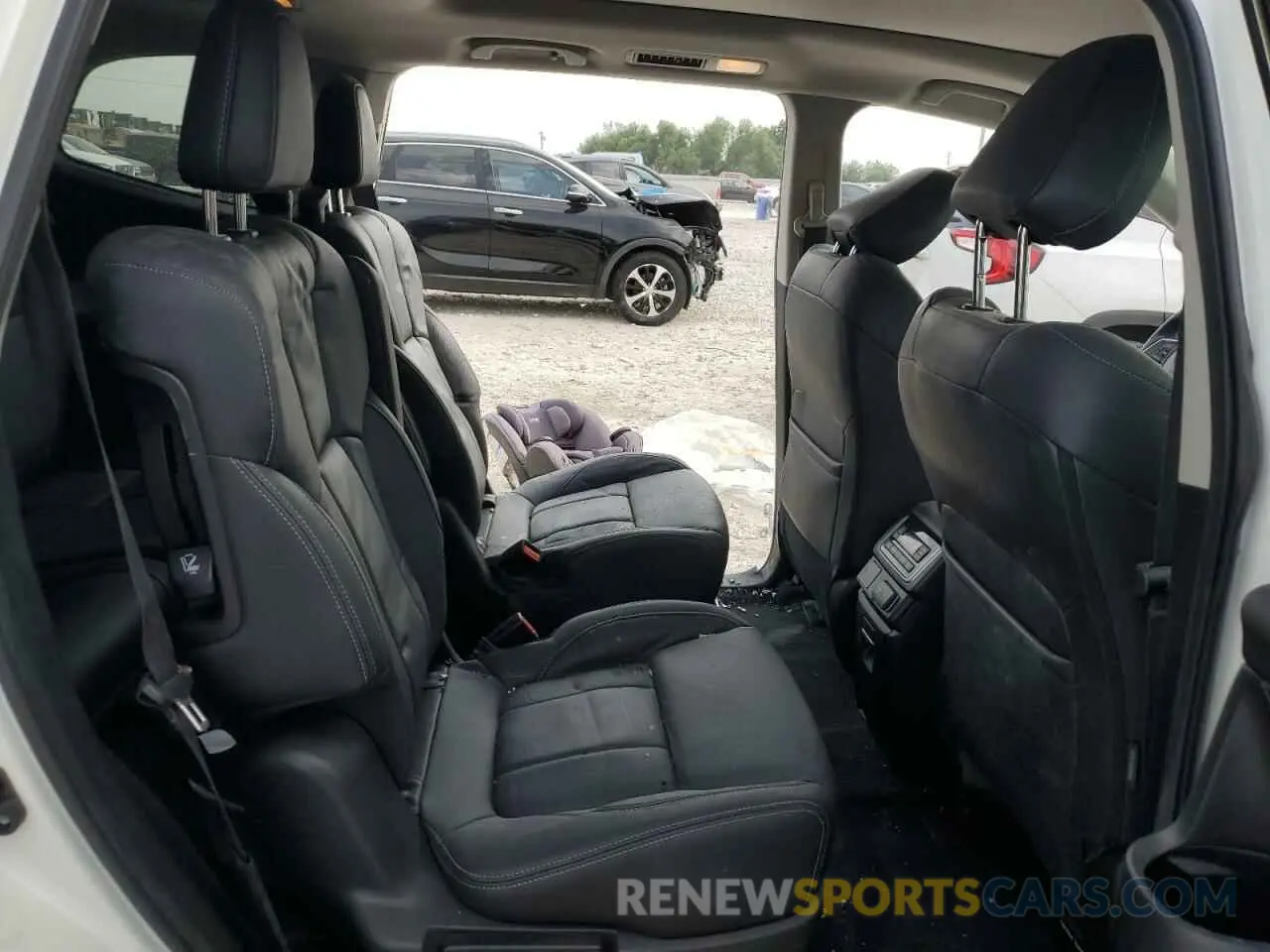 11 Photograph of a damaged car 4S4WMAPD7N3446967 SUBARU ASCENT 2022