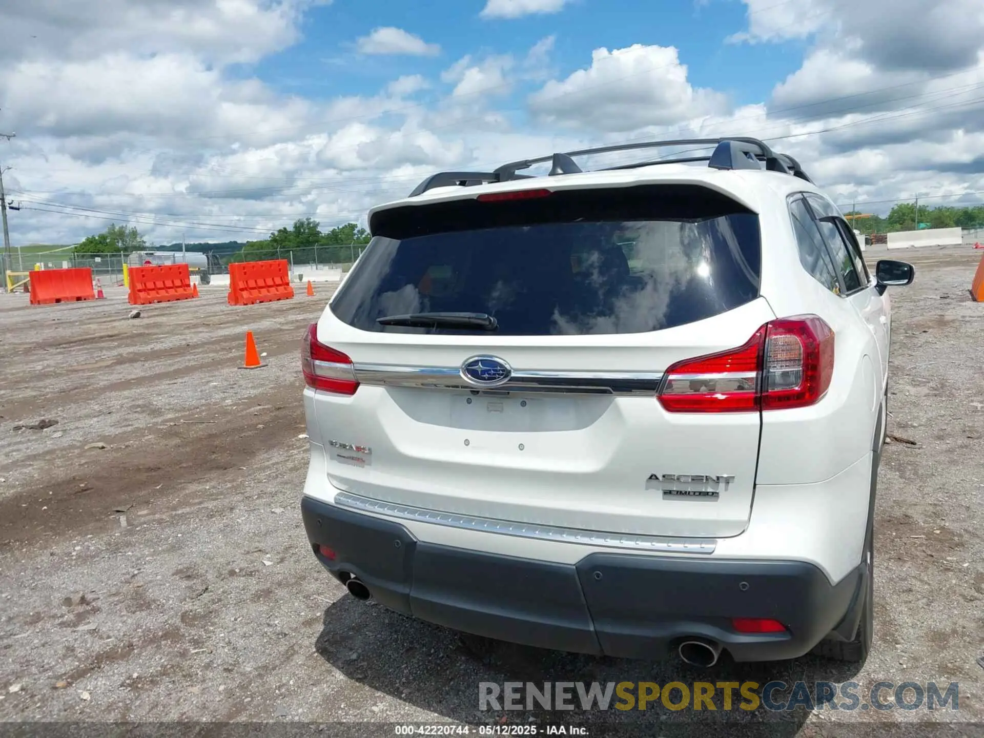16 Photograph of a damaged car 4S4WMAPD8N3437730 SUBARU ASCENT 2022
