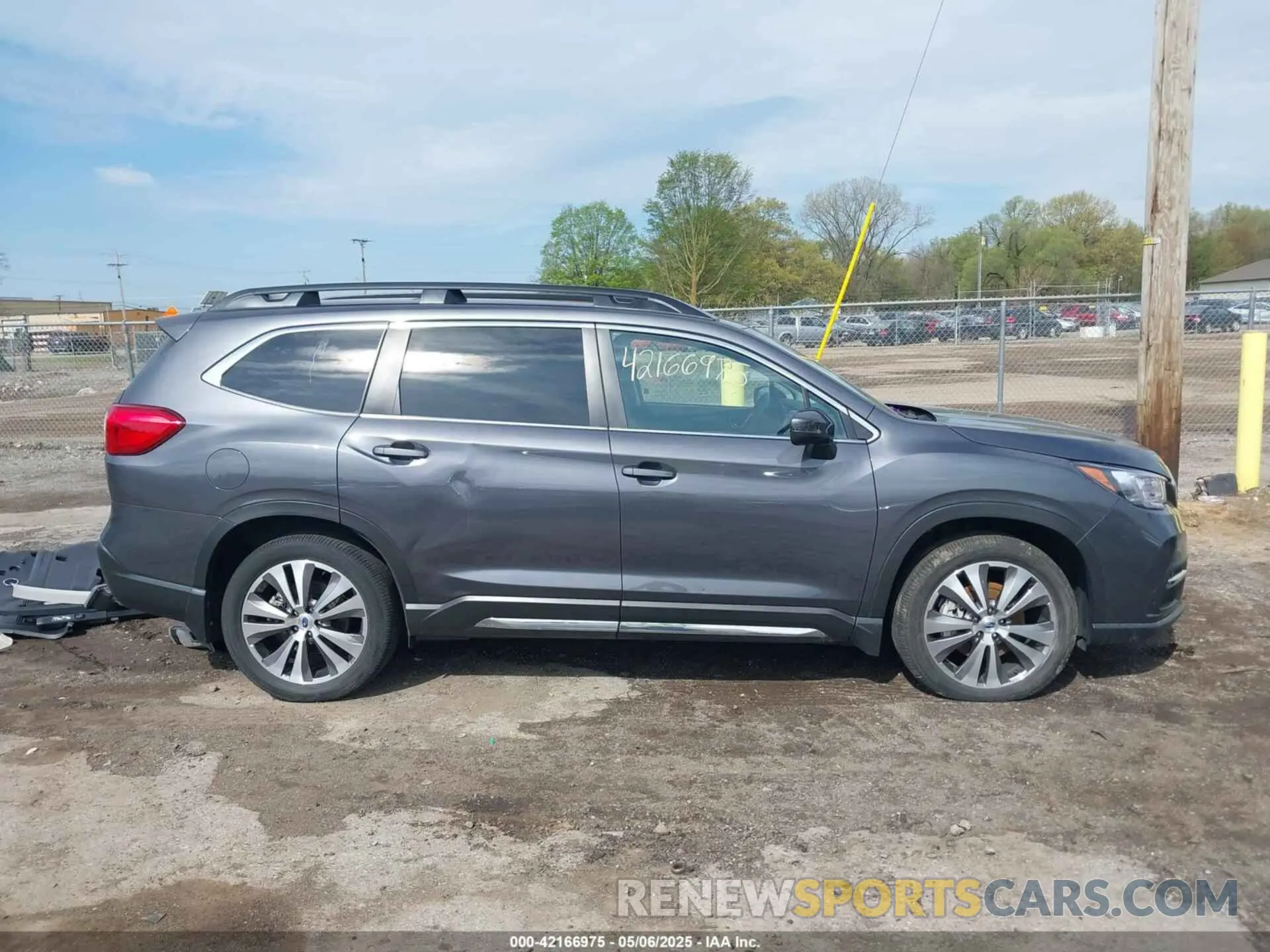 14 Photograph of a damaged car 4S4WMAPD8N3461400 SUBARU ASCENT 2022