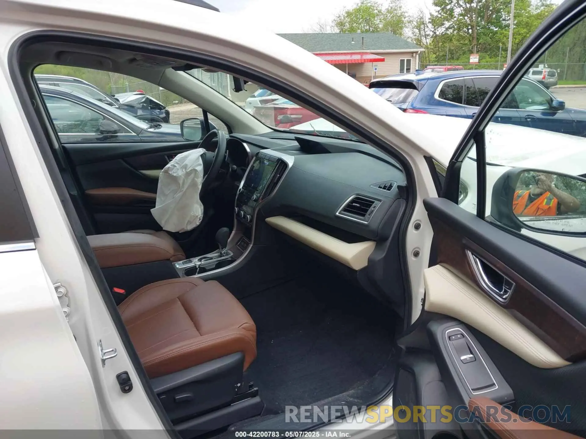 5 Photograph of a damaged car 4S4WMARD0N3471352 SUBARU ASCENT 2022