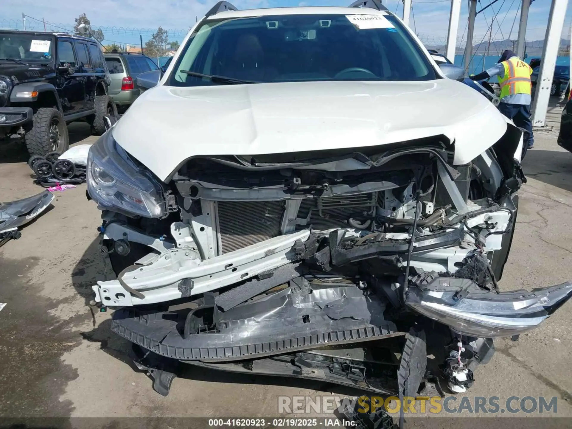 13 Photograph of a damaged car 4S4WMARD2N3457954 SUBARU ASCENT 2022