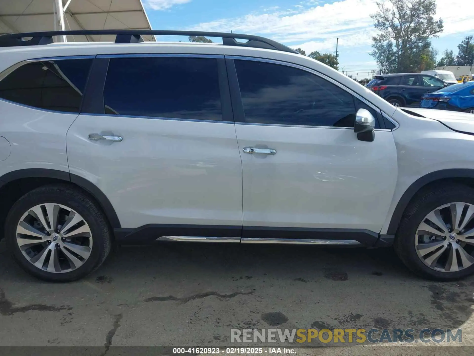 14 Photograph of a damaged car 4S4WMARD2N3457954 SUBARU ASCENT 2022