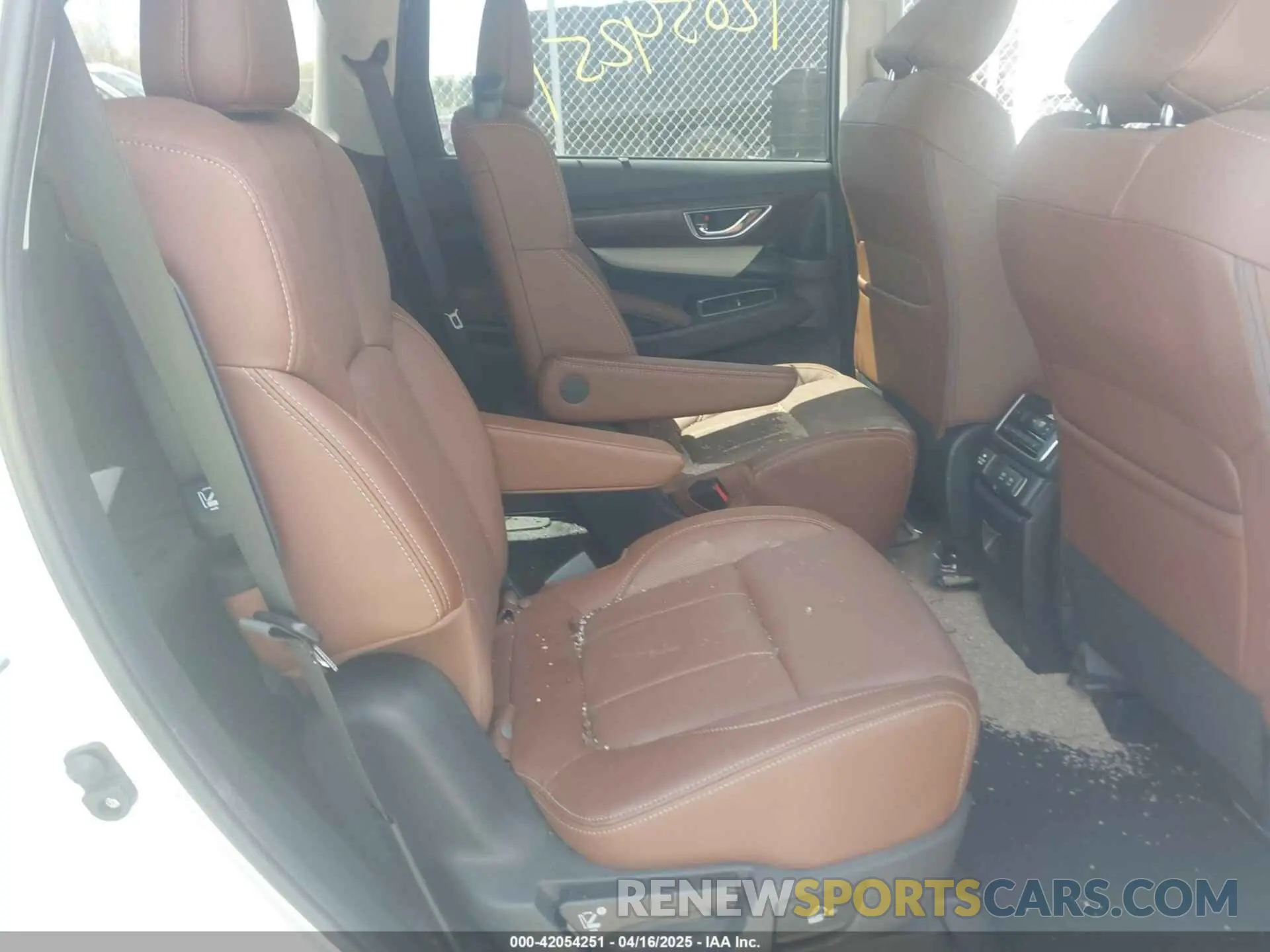 8 Photograph of a damaged car 4S4WMARD7N3463961 SUBARU ASCENT 2022