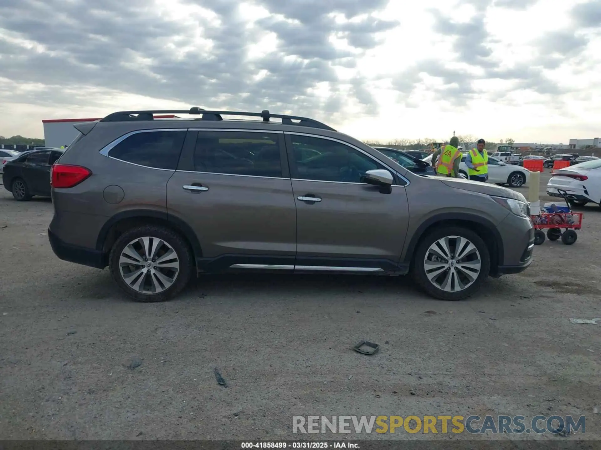 13 Photograph of a damaged car 4S4WMARDXN3434776 SUBARU ASCENT 2022