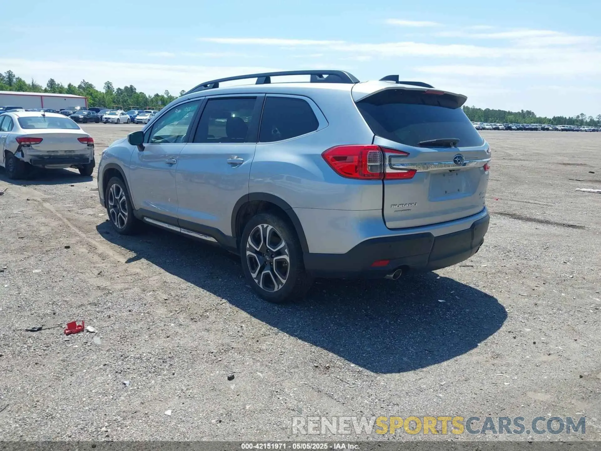 3 Photograph of a damaged car 4S4WMASDXP3424195 SUBARU ASCENT 2023