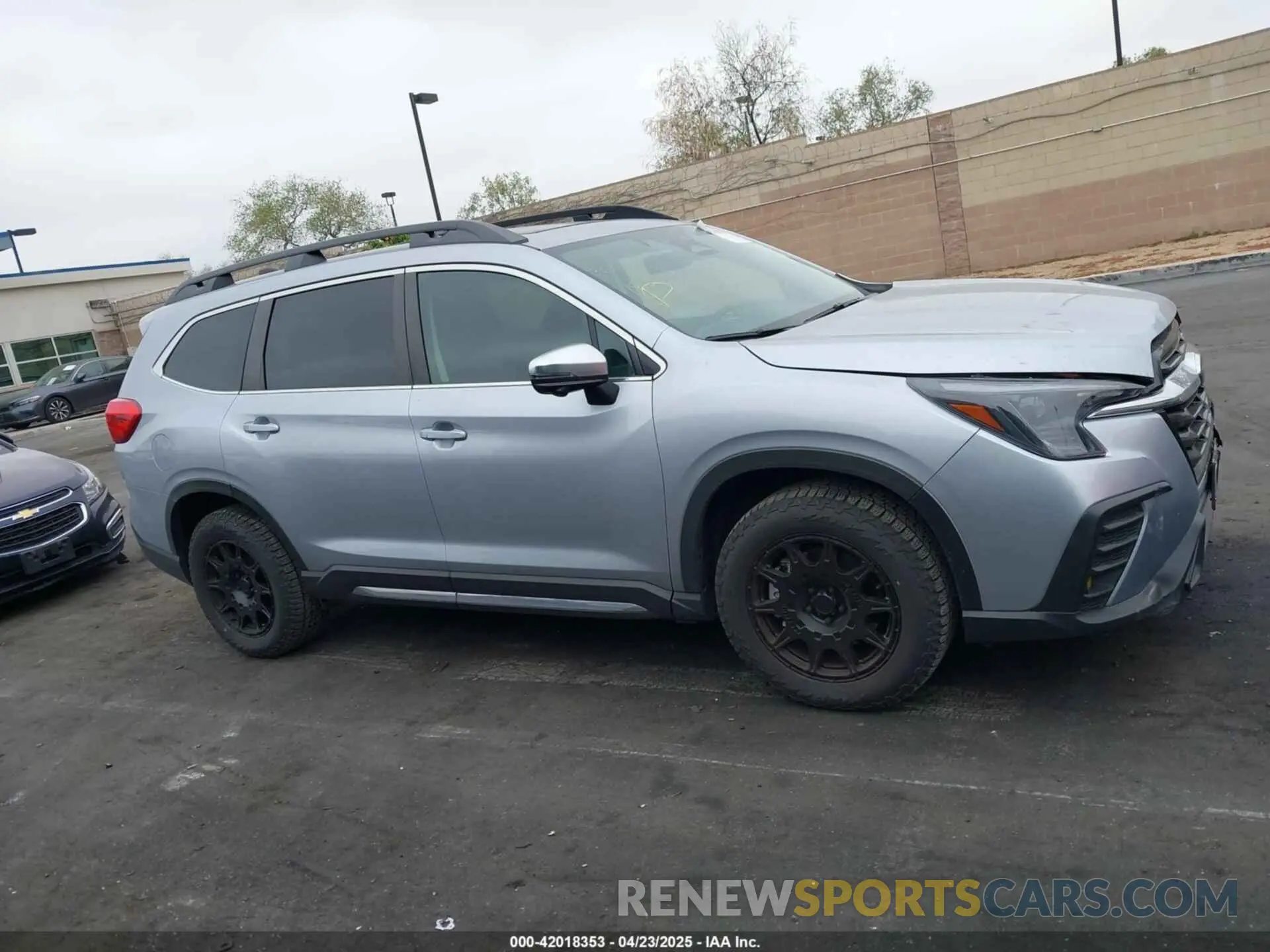 14 Photograph of a damaged car 4S4WMAUD7P3464456 SUBARU ASCENT 2023