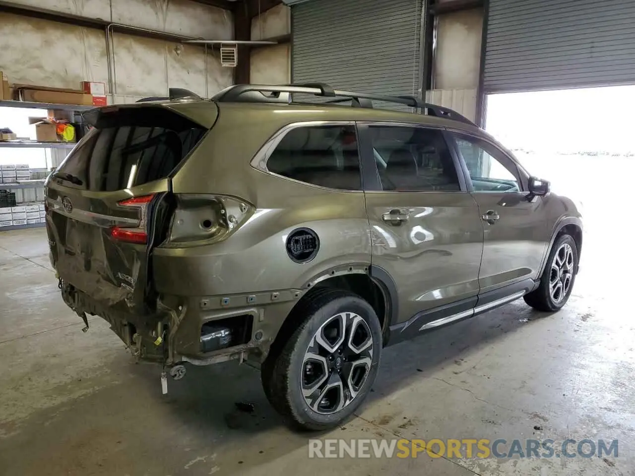 3 Photograph of a damaged car 4S4WMAUD9P3435489 SUBARU ASCENT 2023