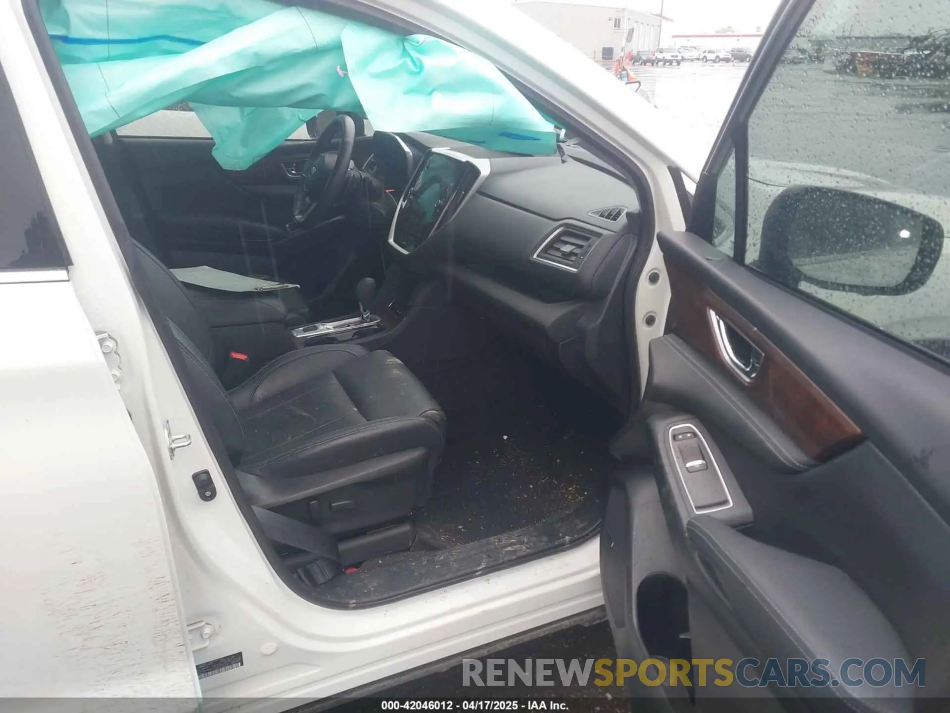 5 Photograph of a damaged car 4S4WMAWD0P3424037 SUBARU ASCENT 2023