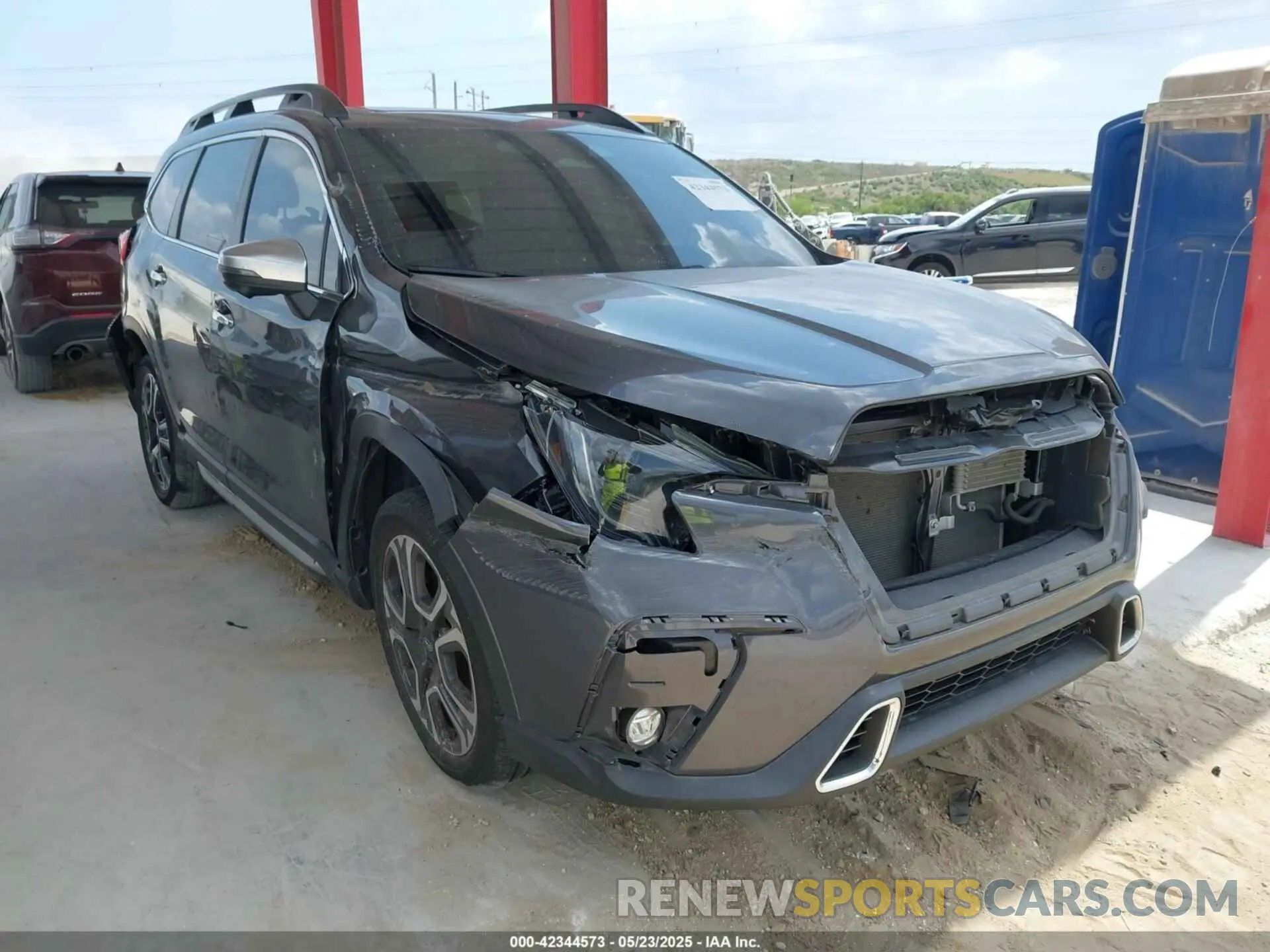 1 Фотография поврежденного автомобиля 4S4WMAWD3P3402355 SUBARU ASCENT 2023