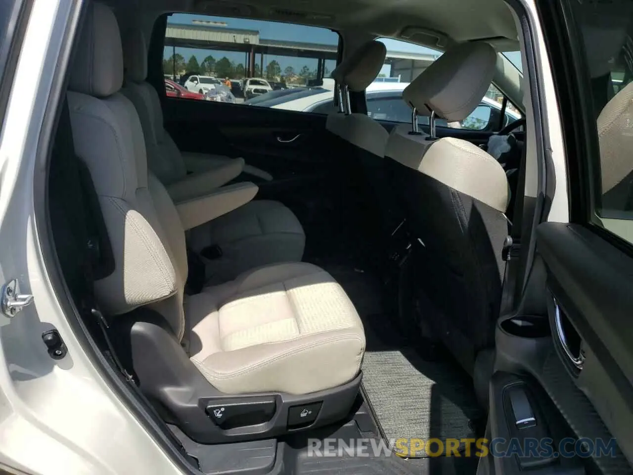 11 Photograph of a damaged car 4S4WMAEDXR3414295 SUBARU ASCENT 2024
