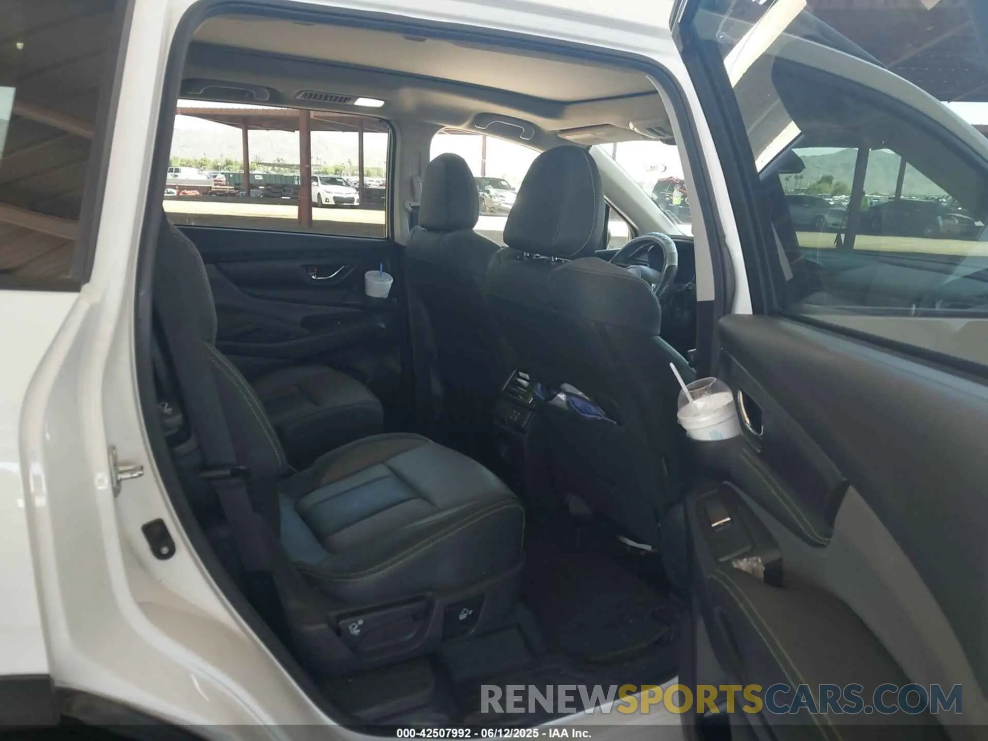 8 Фотография поврежденного автомобиля 4S4WMAHD0R3408596 SUBARU ASCENT 2024