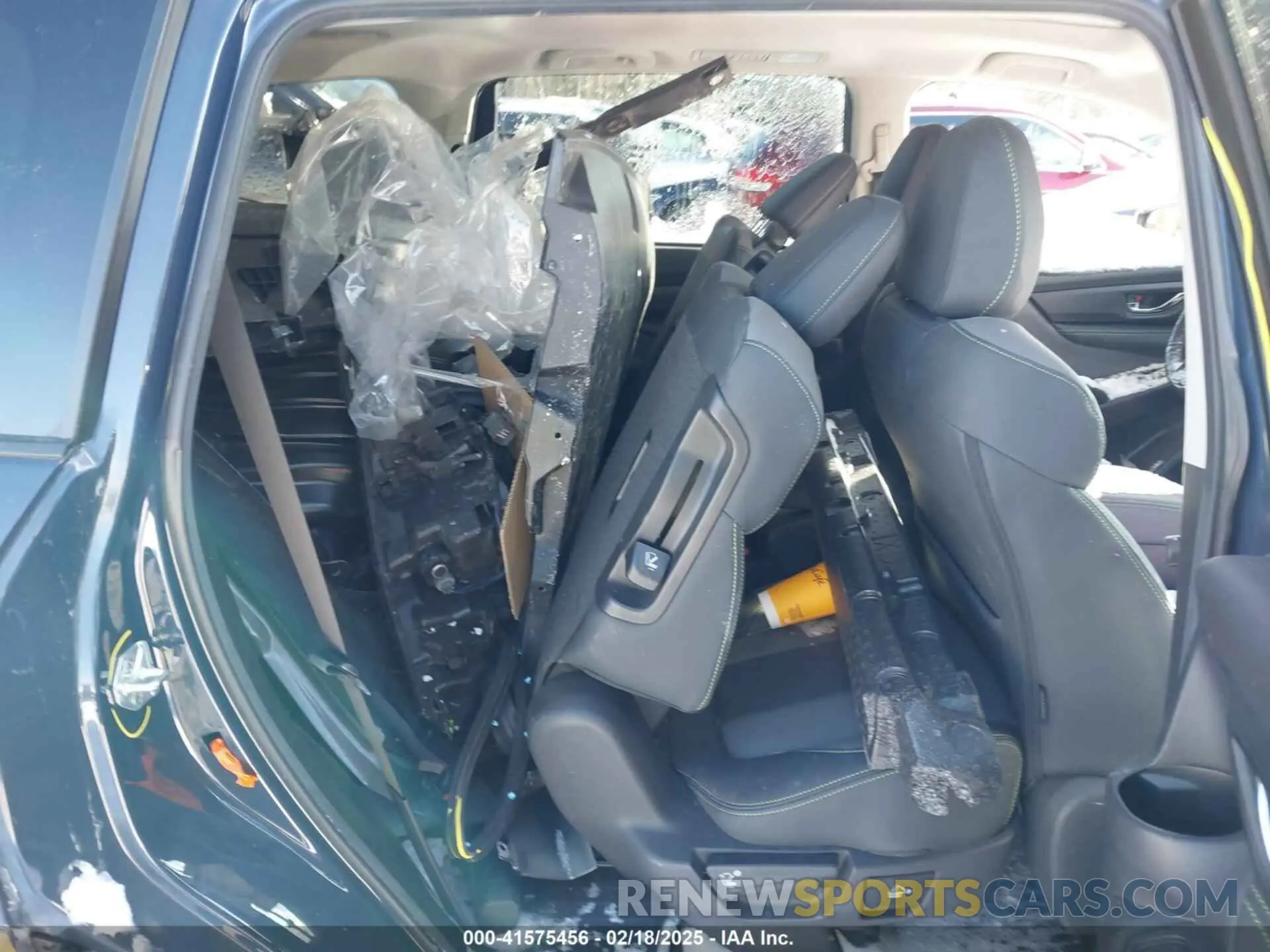 8 Фотография поврежденного автомобиля 4S4WMAHD8R3402688 SUBARU ASCENT 2024