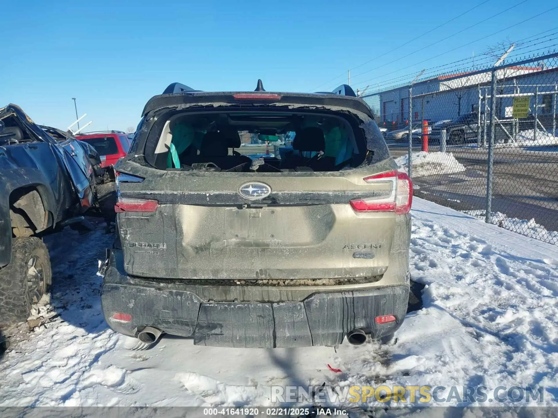 17 Фотография поврежденного автомобиля 4S4WMAKD4R3433008 SUBARU ASCENT 2024