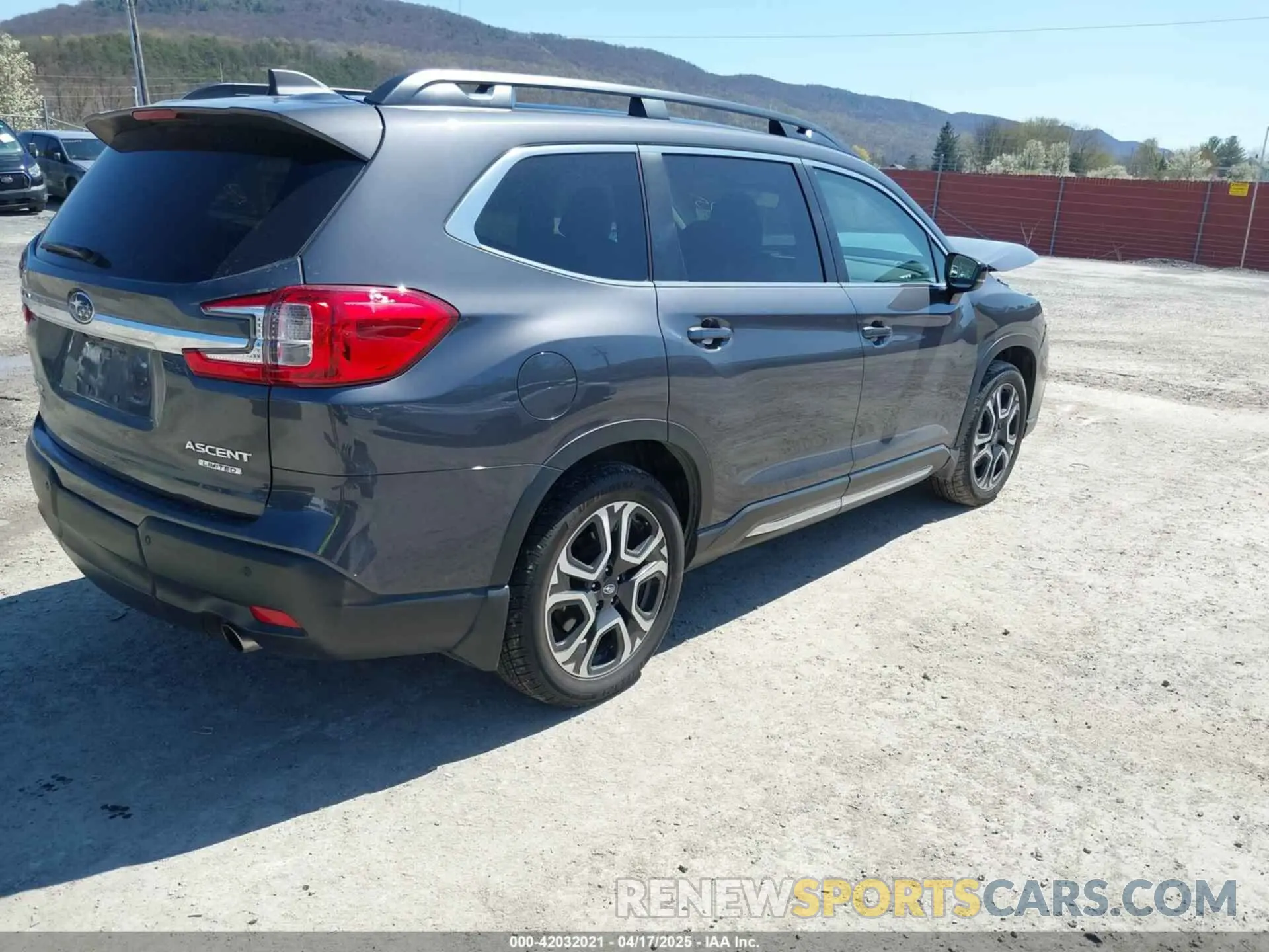 4 Фотография поврежденного автомобиля 4S4WMAUD8R3402275 SUBARU ASCENT 2024