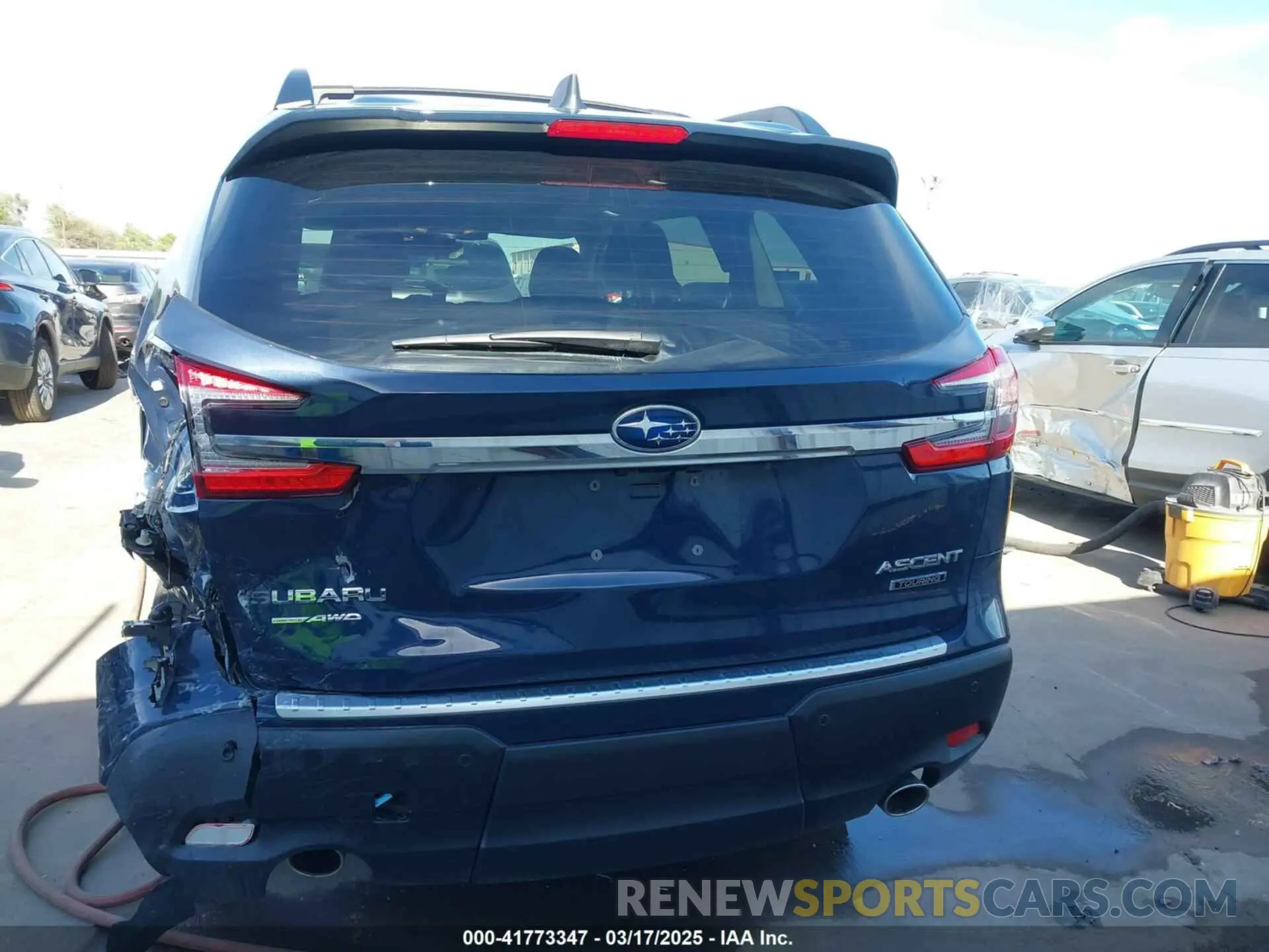 17 Photograph of a damaged car 4S4WMAWD8R3459203 SUBARU ASCENT 2024