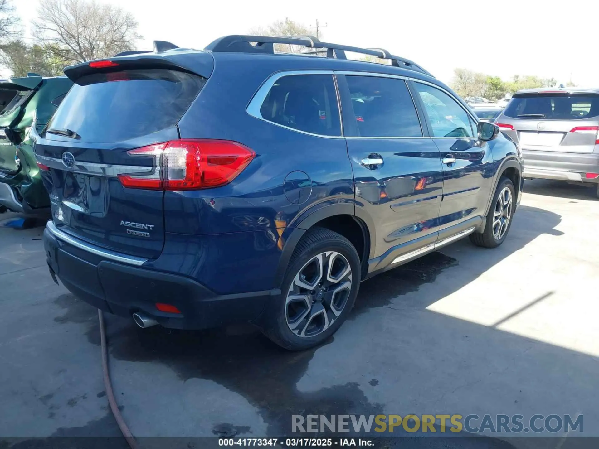 4 Photograph of a damaged car 4S4WMAWD8R3459203 SUBARU ASCENT 2024