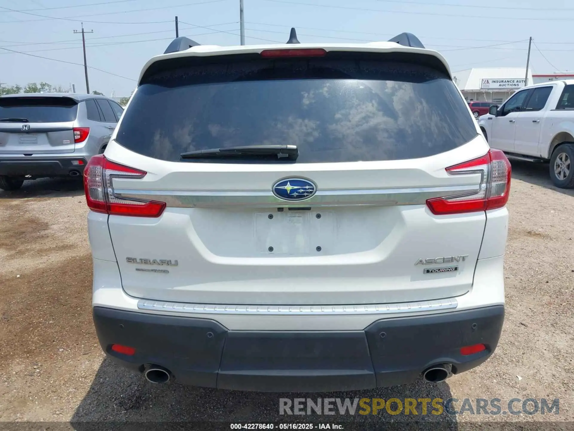 17 Photograph of a damaged car 4S4WMAWD9R3446282 SUBARU ASCENT 2024