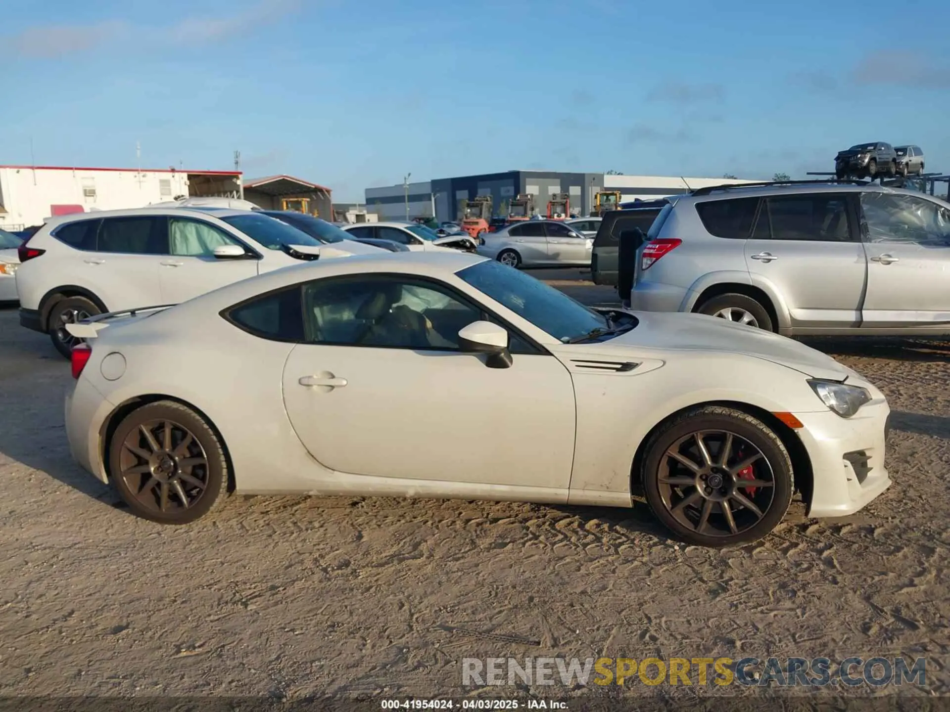 13 Фотография поврежденного автомобиля JF1ZCAC13L9701484 SUBARU BRZ 2020