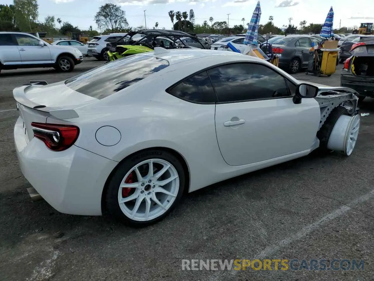 3 Photograph of a damaged car JF1ZCAC15L9702832 SUBARU BRZ 2020