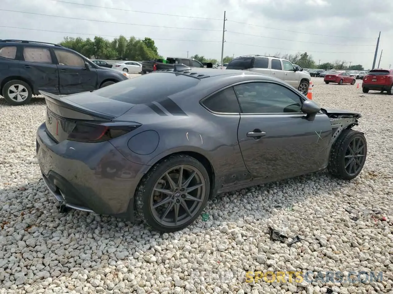 3 Photograph of a damaged car JF1ZDBF13N8700729 SUBARU BRZ 2022