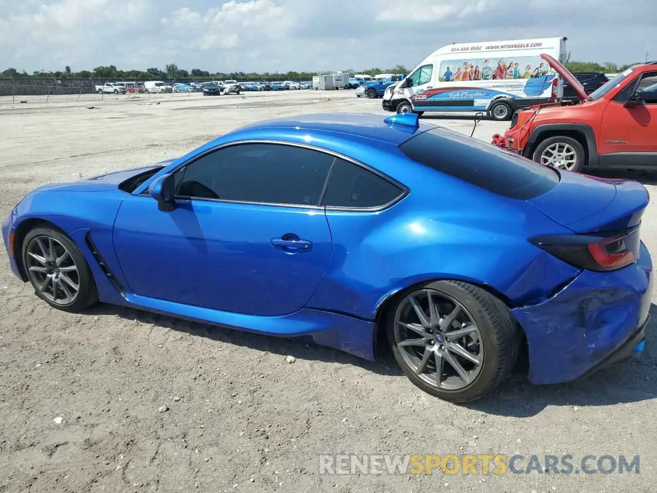 2 Фотография поврежденного автомобиля JF1ZDBC1XP8707104 SUBARU BRZ 2023