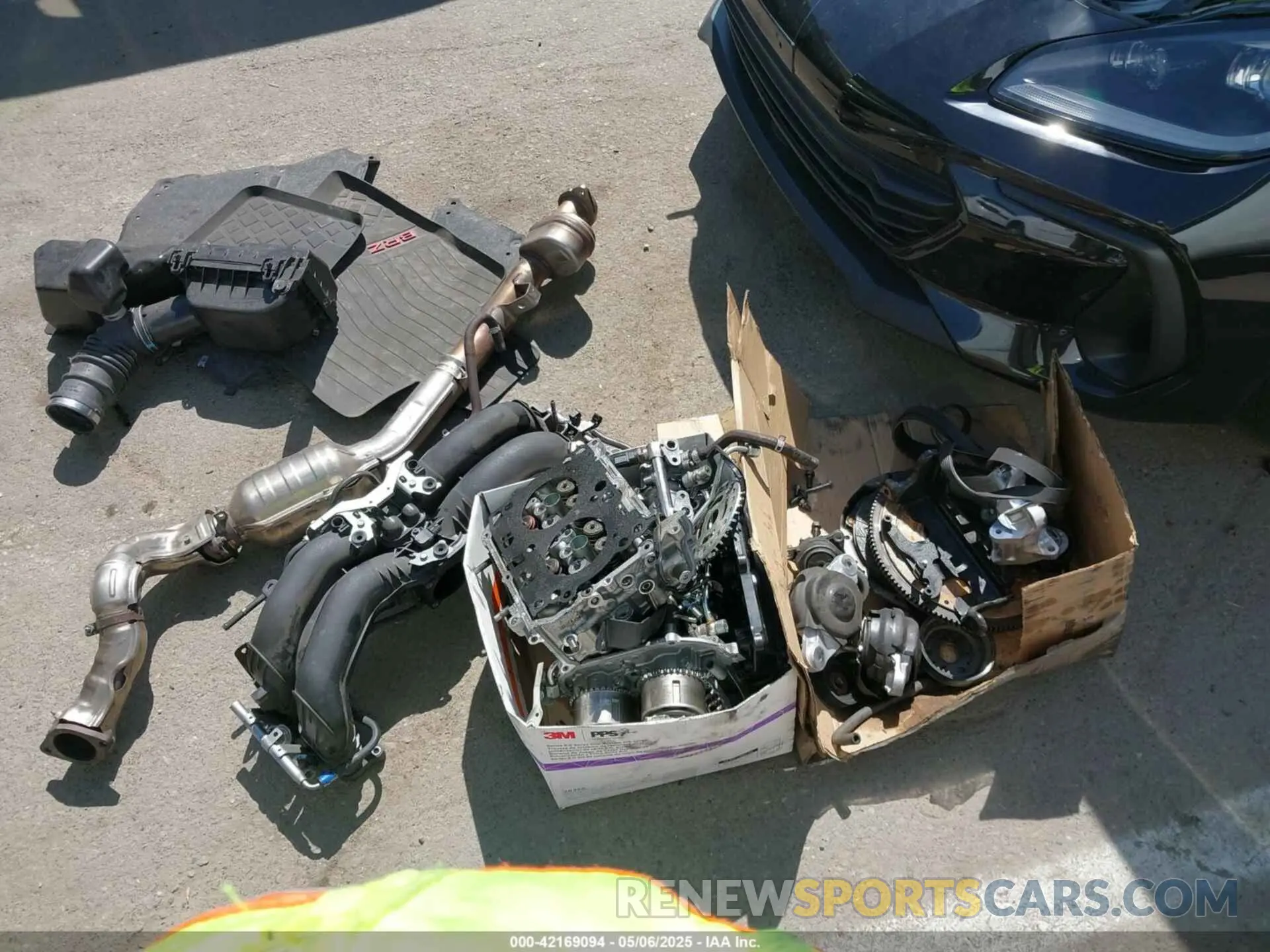 12 Photograph of a damaged car JF1ZDBE11P9707404 SUBARU BRZ 2023