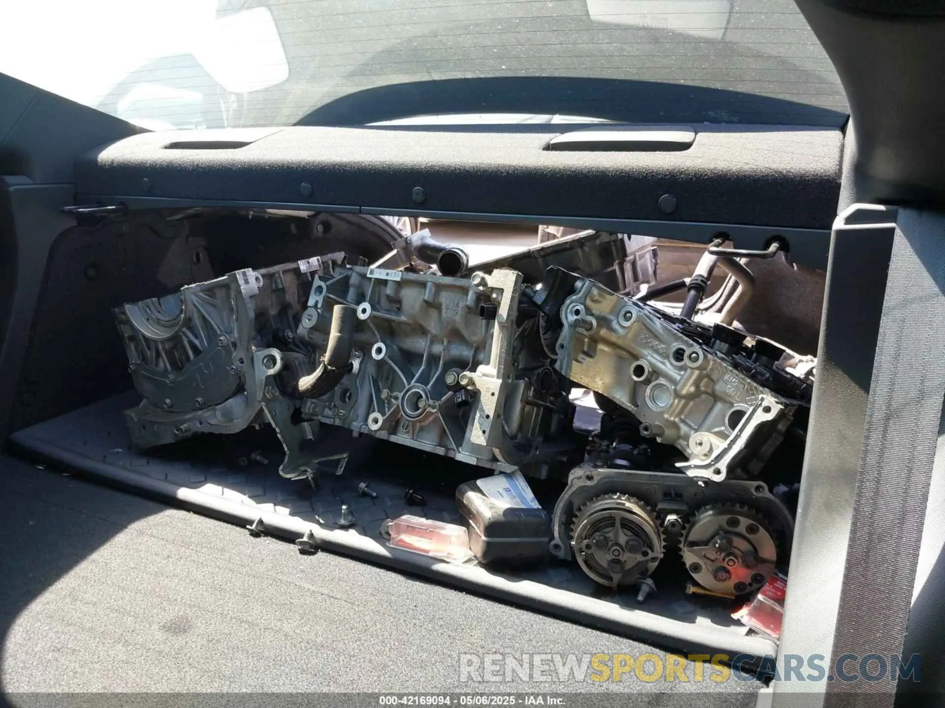 21 Photograph of a damaged car JF1ZDBE11P9707404 SUBARU BRZ 2023