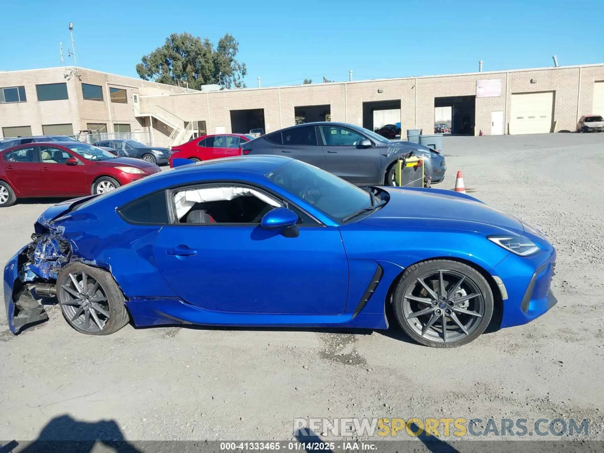 14 Photograph of a damaged car JF1ZDBE12P9703183 SUBARU BRZ 2023