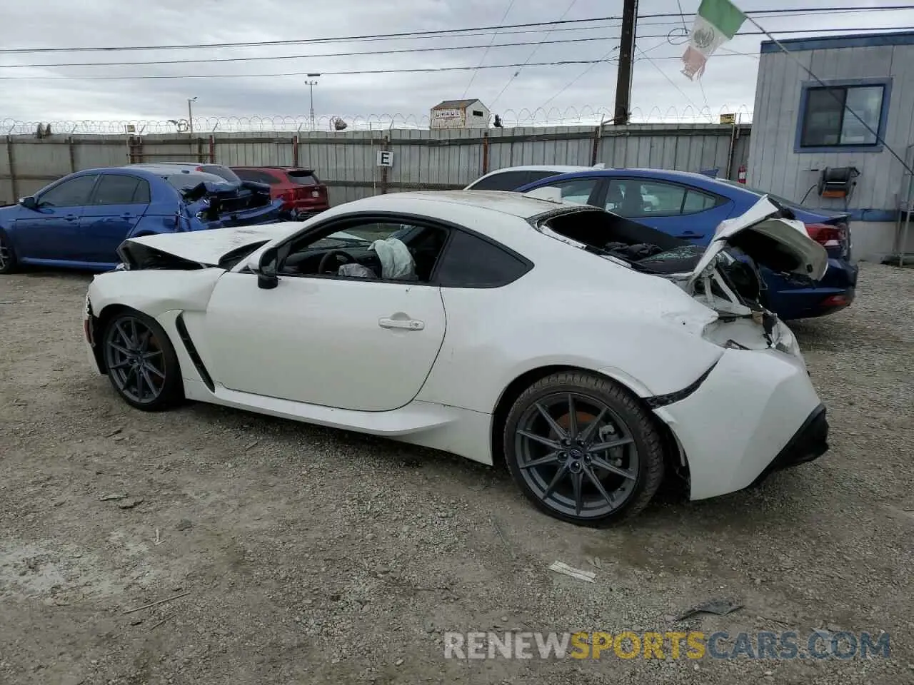 2 Photograph of a damaged car JF1ZDBE16P9704398 SUBARU BRZ 2023
