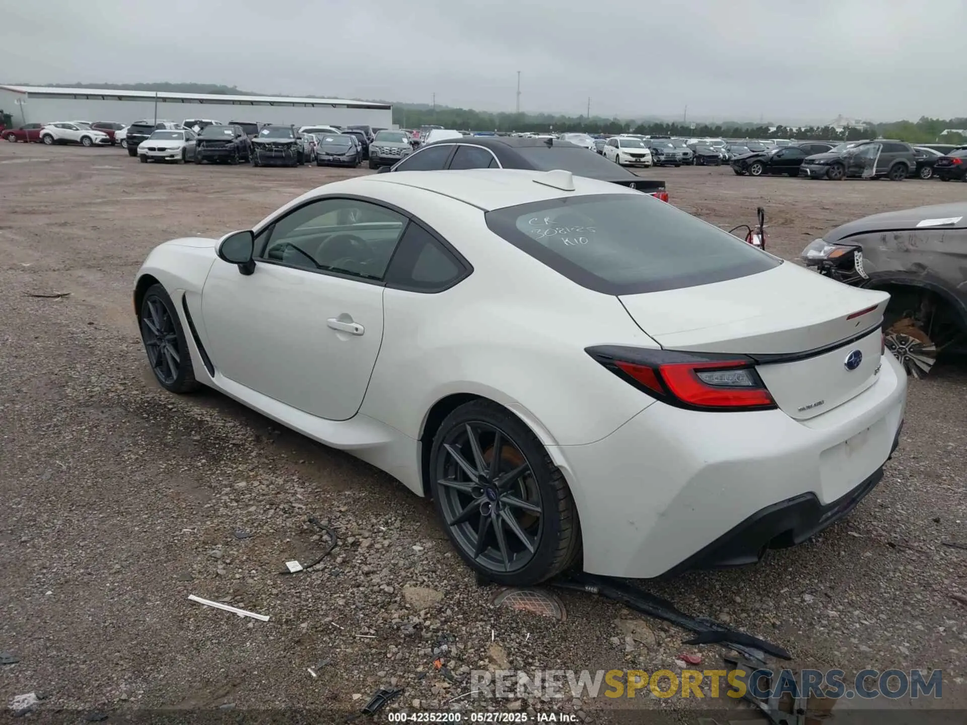 3 Photograph of a damaged car JF1ZDBE18P9705262 SUBARU BRZ 2023