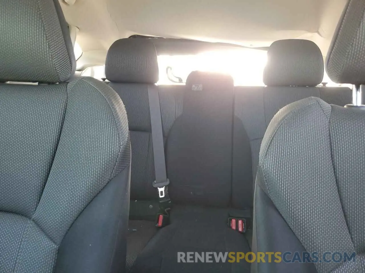10 Photograph of a damaged car JF2GTABC4K8336663 SUBARU CROSSTREK 2019