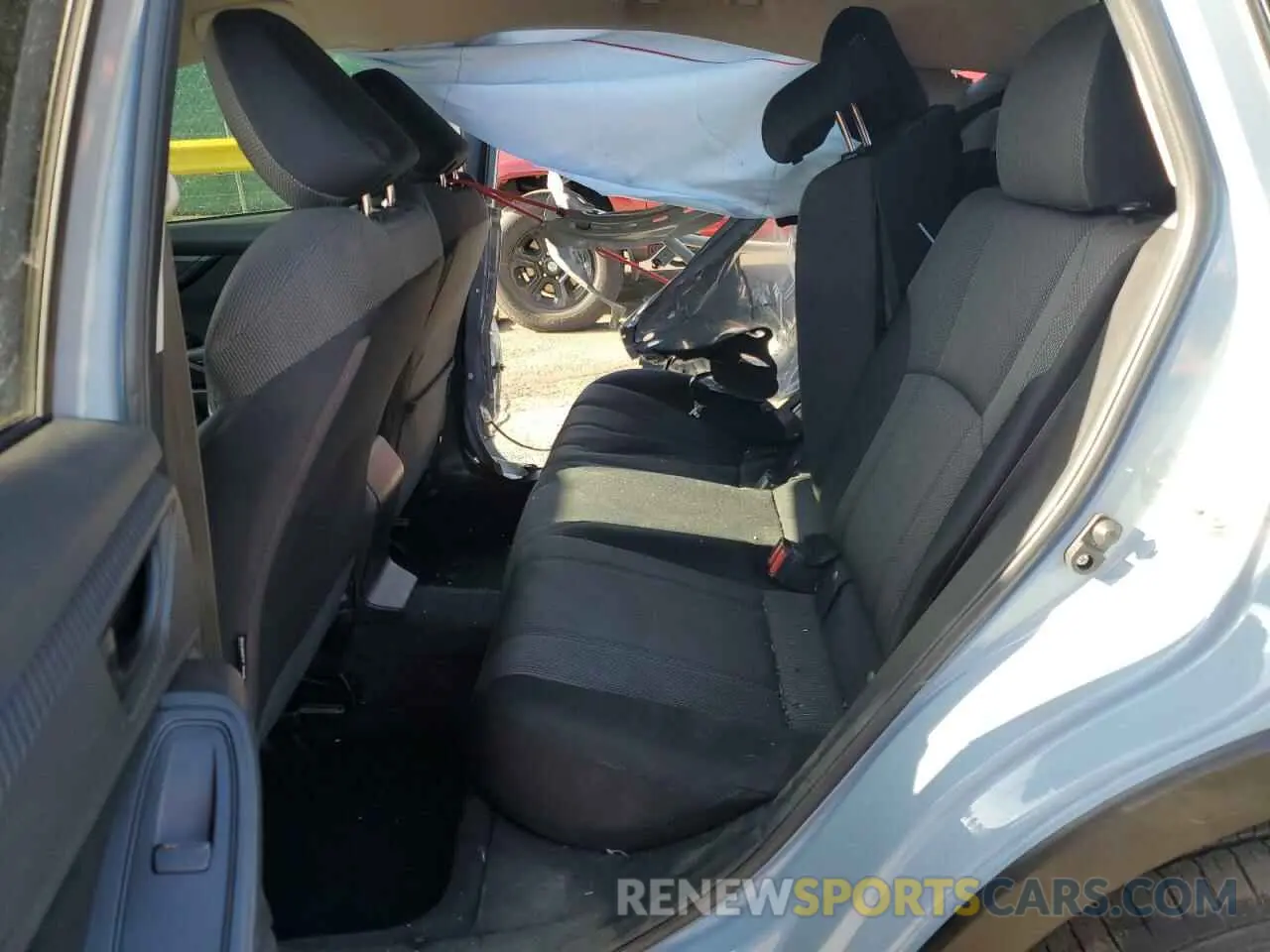 10 Фотография поврежденного автомобиля JF2GTABC9K8353037 SUBARU CROSSTREK 2019