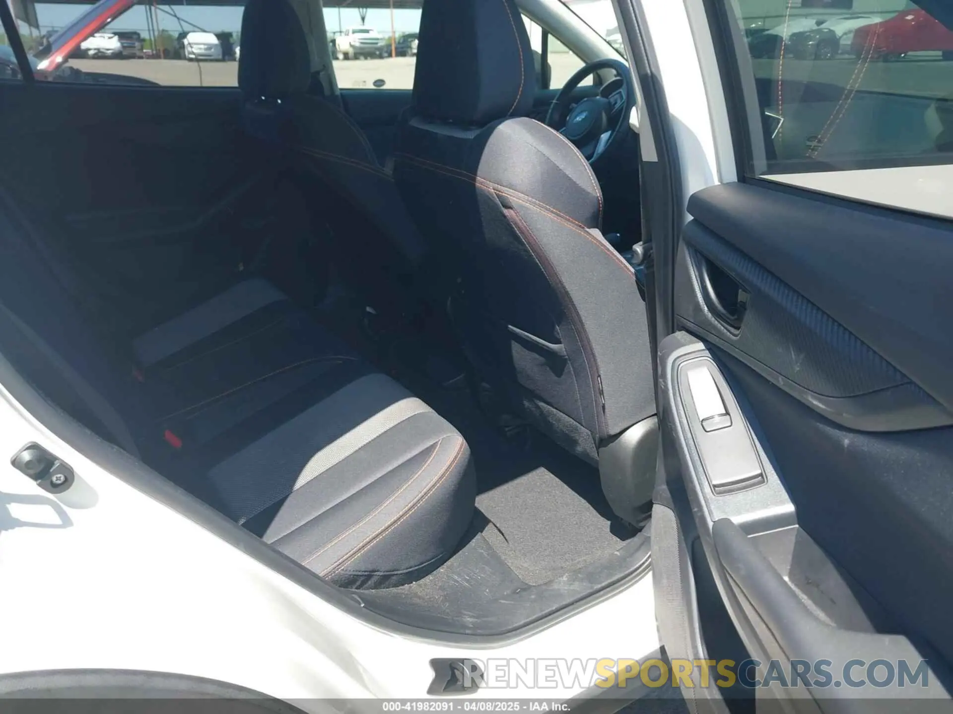 8 Photograph of a damaged car JF2GTACC5K8371243 SUBARU CROSSTREK 2019