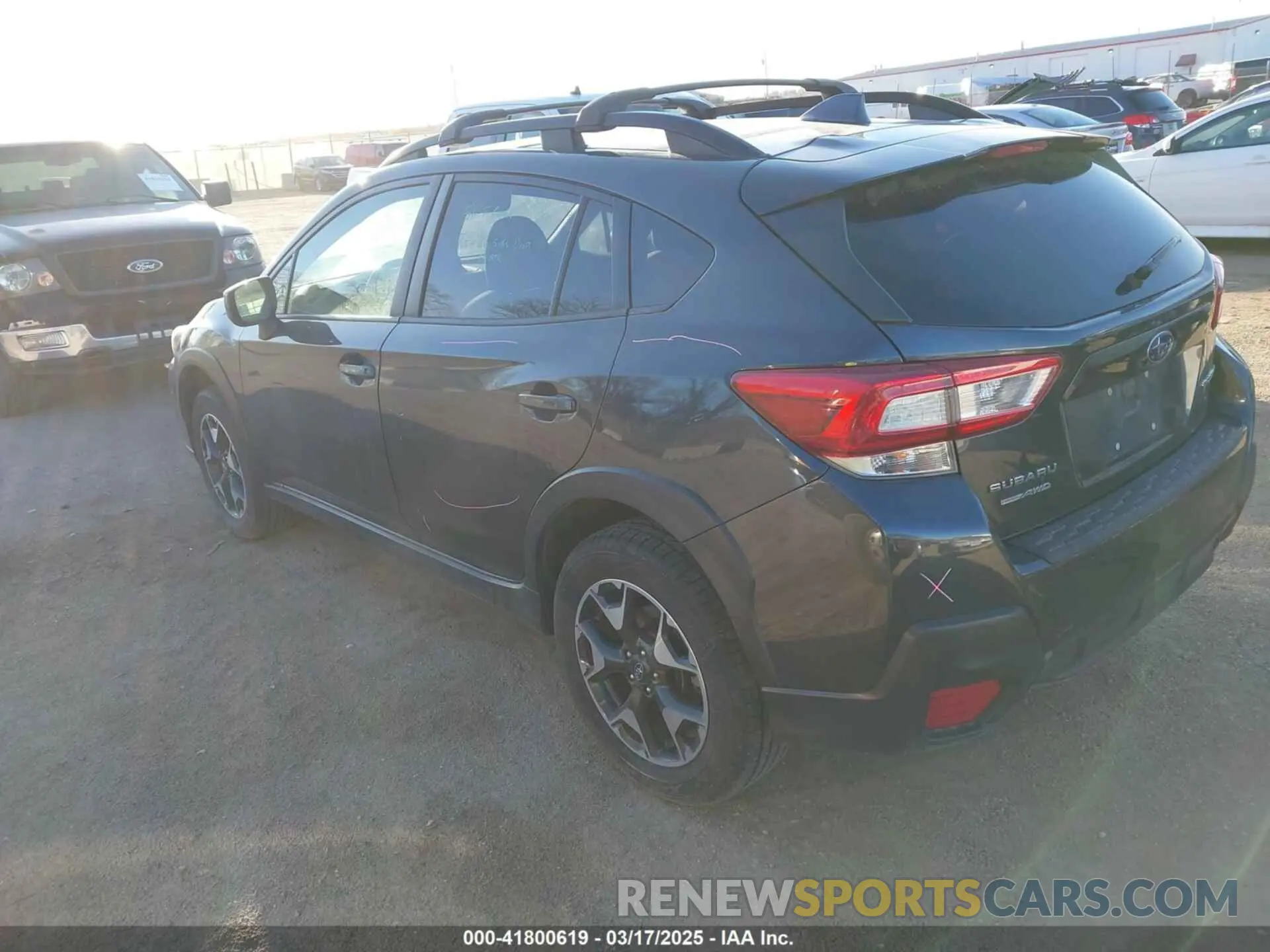 3 Фотография поврежденного автомобиля JF2GTACC7K8232246 SUBARU CROSSTREK 2019