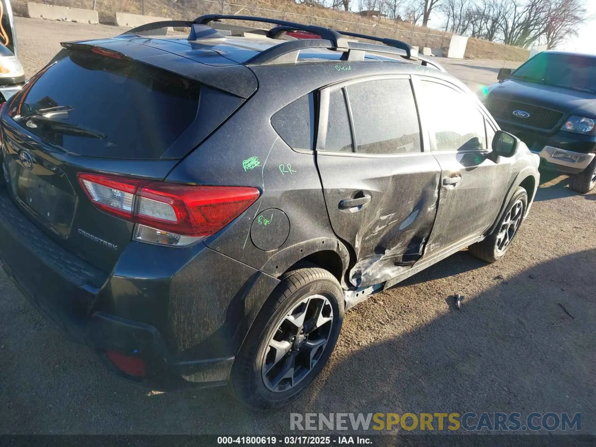 4 Фотография поврежденного автомобиля JF2GTACC7K8232246 SUBARU CROSSTREK 2019