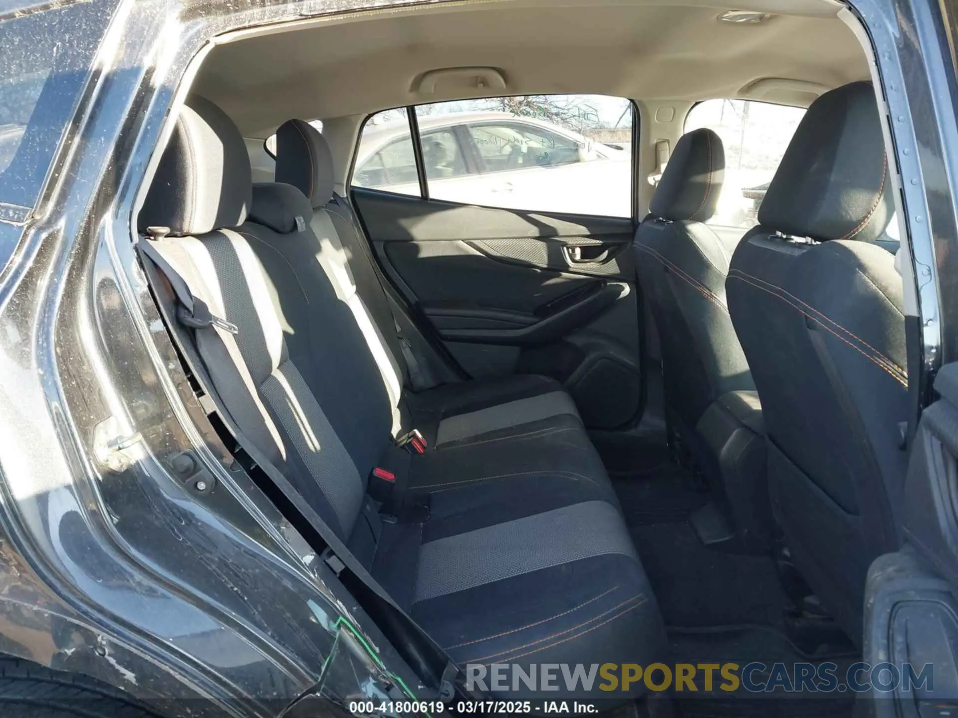 8 Фотография поврежденного автомобиля JF2GTACC7K8232246 SUBARU CROSSTREK 2019