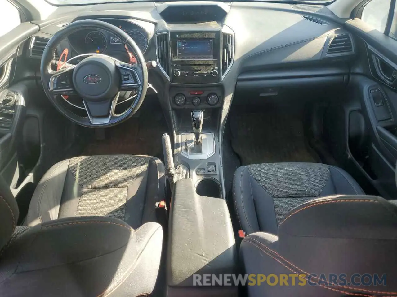 8 Фотография поврежденного автомобиля JF2GTACC8K8242123 SUBARU CROSSTREK 2019