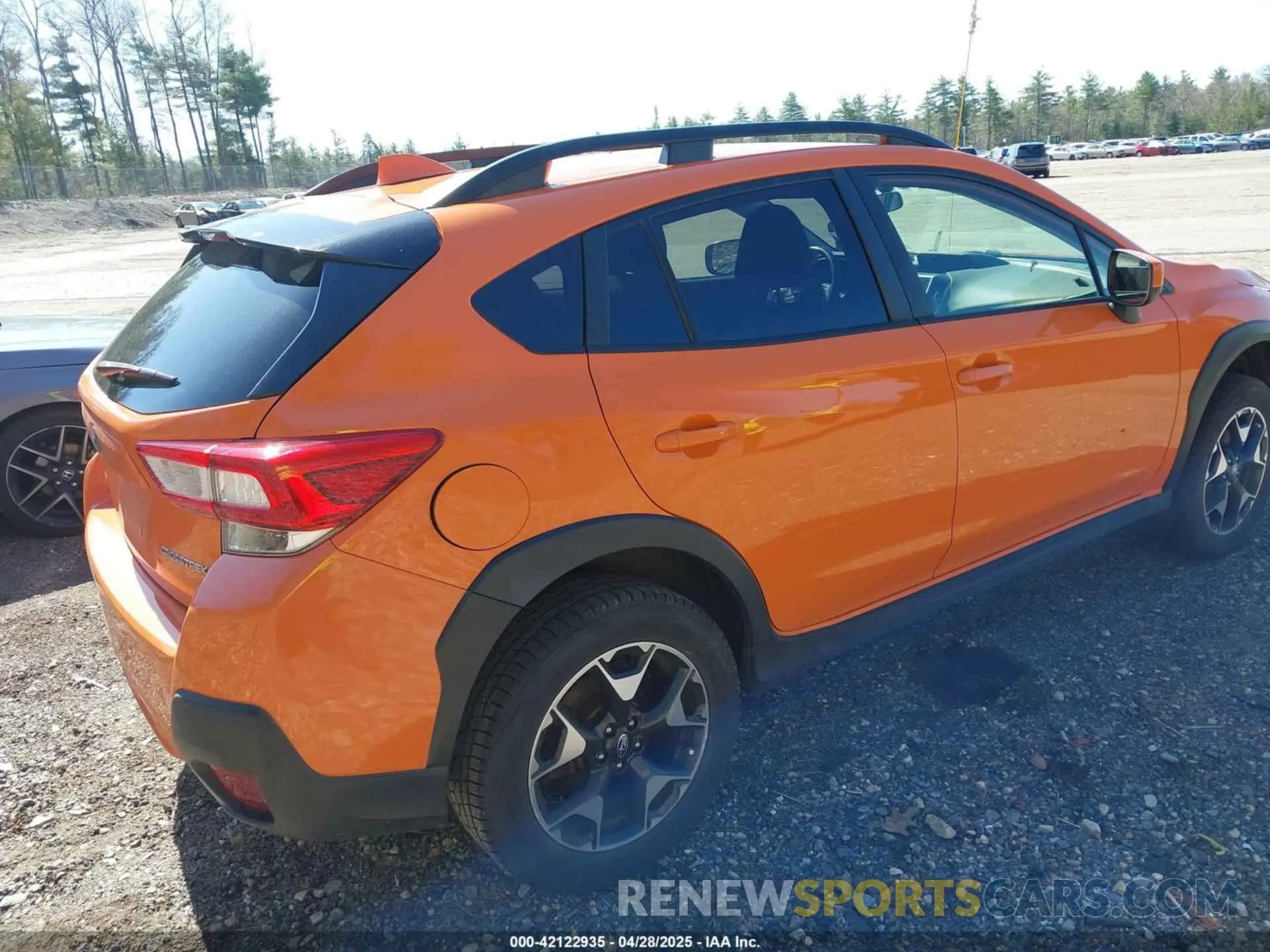 4 Photograph of a damaged car JF2GTACC8K8271234 SUBARU CROSSTREK 2019