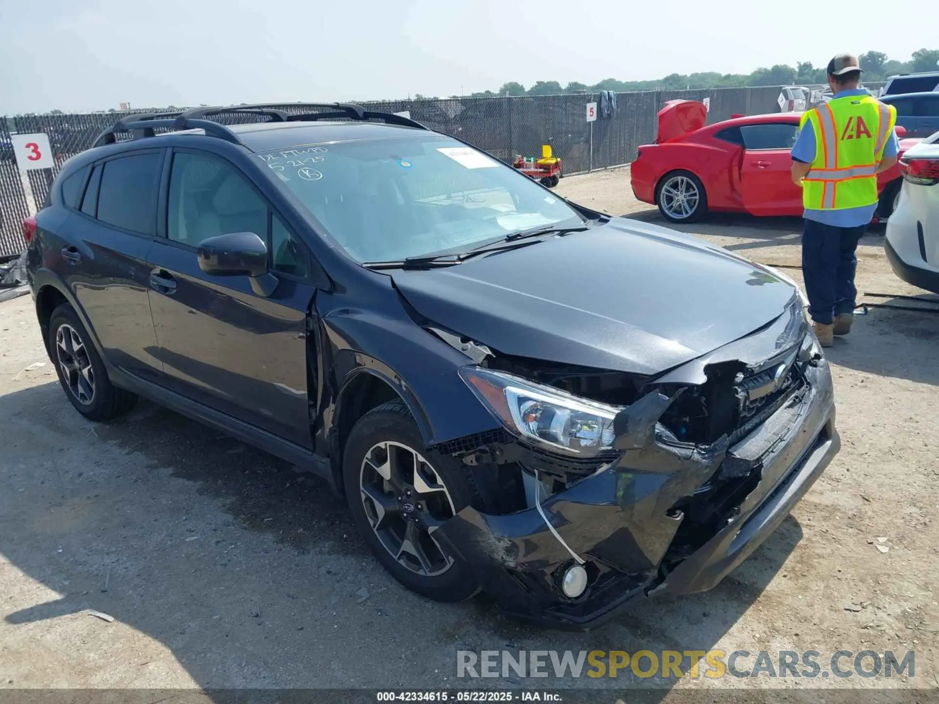 1 Photograph of a damaged car JF2GTACC9K8303947 SUBARU CROSSTREK 2019