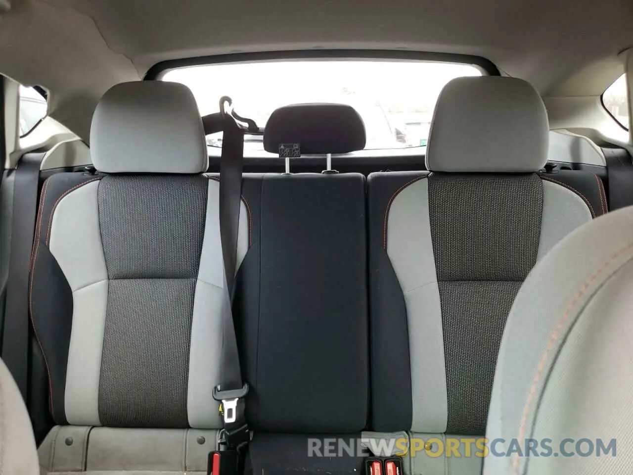 10 Фотография поврежденного автомобиля JF2GTADC0K8373142 SUBARU CROSSTREK 2019