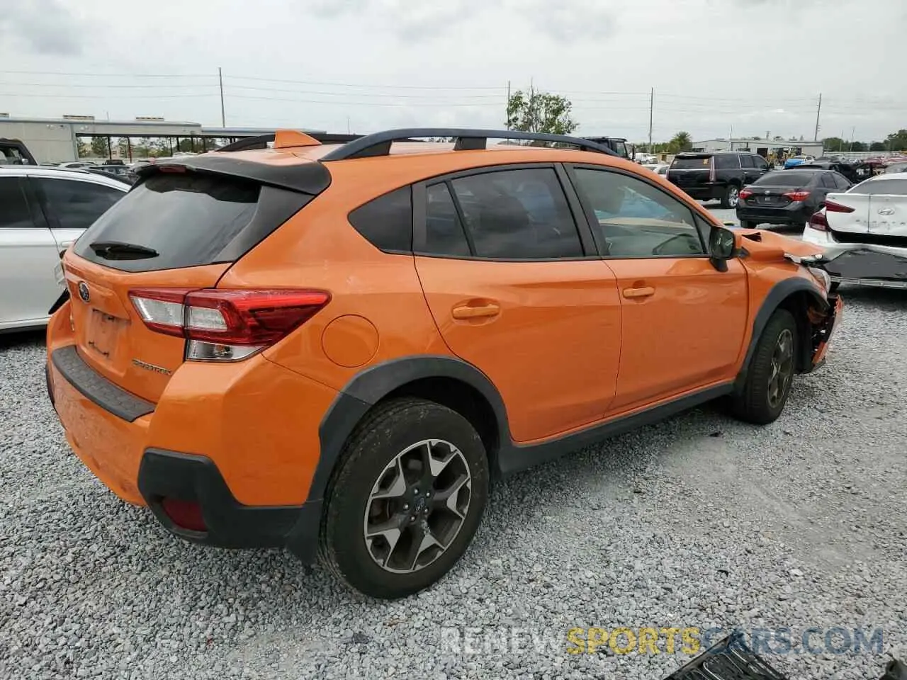 3 Photograph of a damaged car JF2GTADC3KH326932 SUBARU CROSSTREK 2019